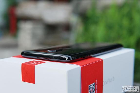 一加OnePlus 6体验及充电性能评测