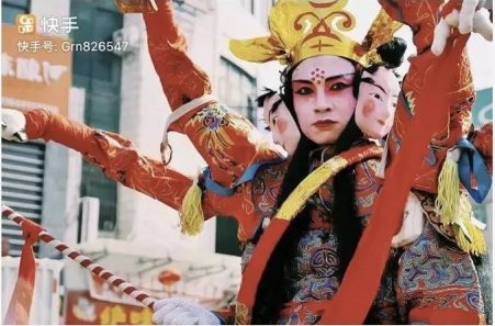GQ实验室：我上哈佛，也上快手